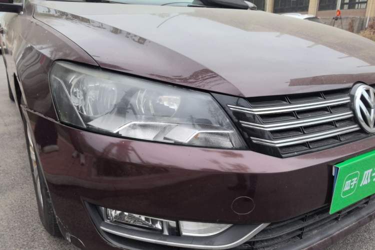 Used Volkswagen Passat 2011 1.8 TSI DSG Prestige Edition Right Front Headlight