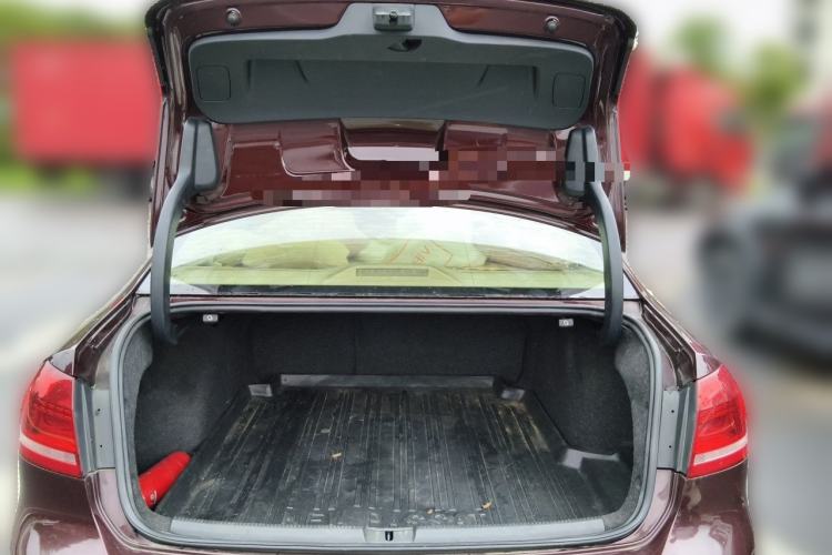 Used Volkswagen Passat 2011 1.8TSI Automatic Prestige Edition Trunk