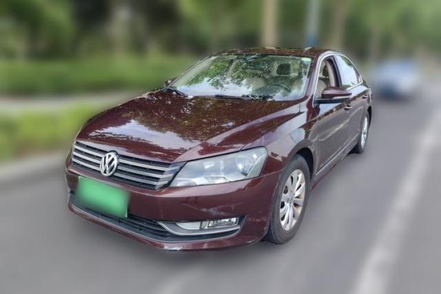 Ojetý Volkswagen Passat 2011 1.8 TSI DSG Prestige Edition