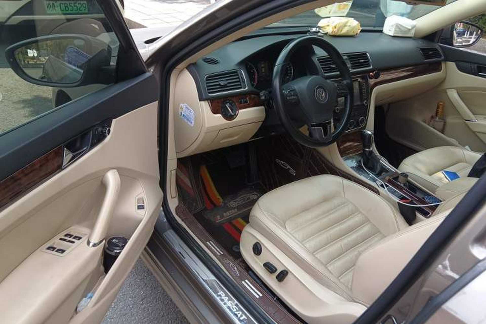 Used Volkswagen Passat 2011 2.0 TSI DSG Premium Edition Driver Seat