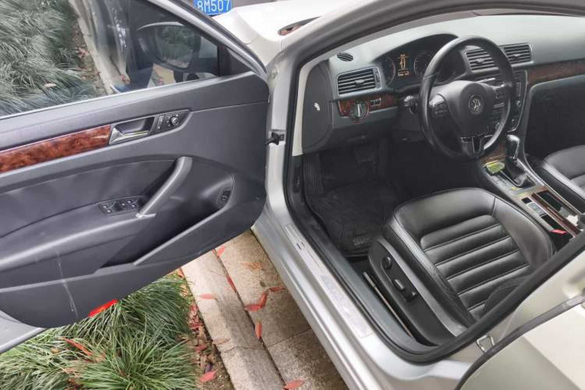 Used Volkswagen Passat 2011 1.8TSI DSG Prestige Edition Driver Seat