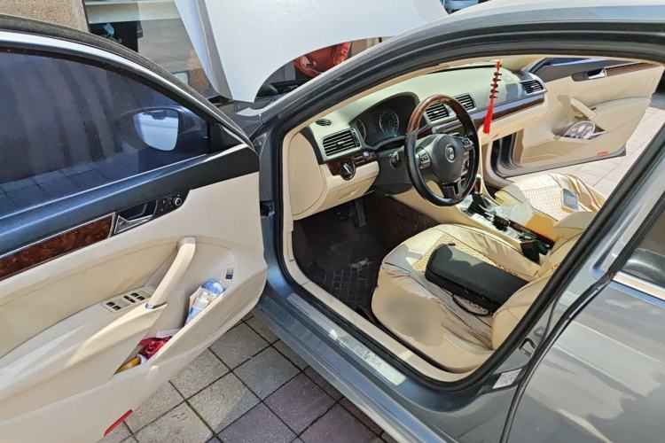 Used Volkswagen Passat 2011 1.8 TSI DSG Ultimate Edition Driver Seat