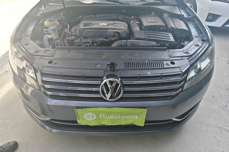 Used Volkswagen Passat 2011 1.8 TSI DSG Ultimate Edition Engine Bay