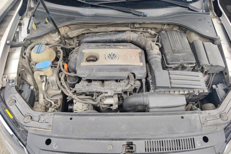 Used Volkswagen Passat 2011 1.8 TSI DSG Ultimate Edition Engine Bay