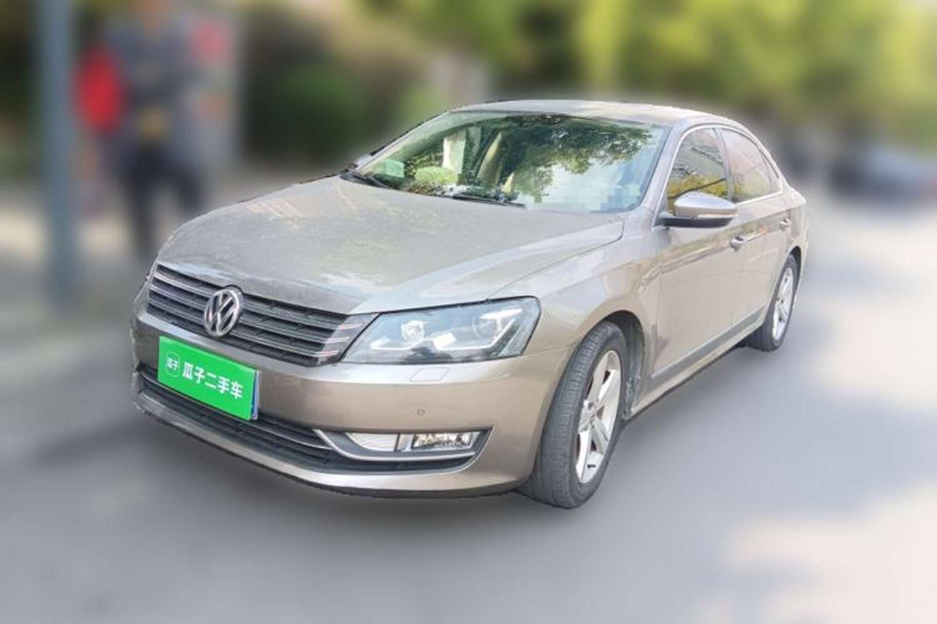Used Volkswagen Passat 2011 2.0 TSI DSG Premium Edition Front Left 45 Deg