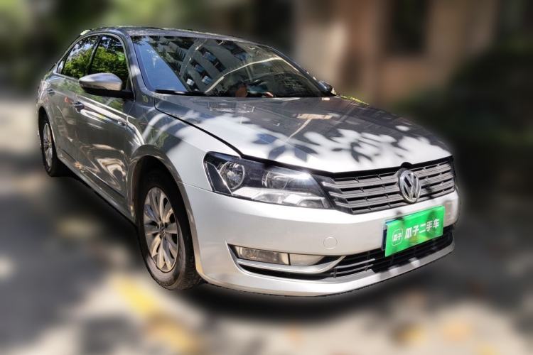 Used Volkswagen Passat 2011 1.8 TSI DSG Prestige Edition Front Right 45 Deg