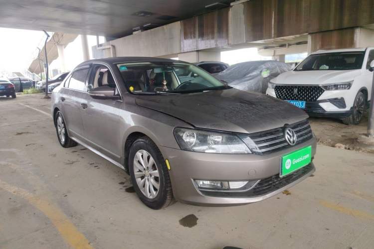 Used Volkswagen Passat 2011 1.8TSI Automatic Prestige Edition Front Right 45 Deg