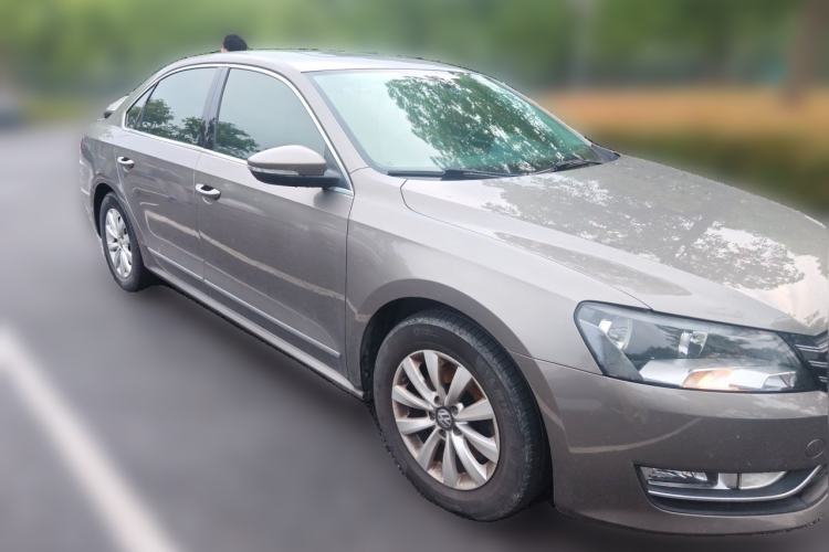 Used Volkswagen Passat 2011 1.8 TSI DSG Prestige Edition Front Right 45 Deg