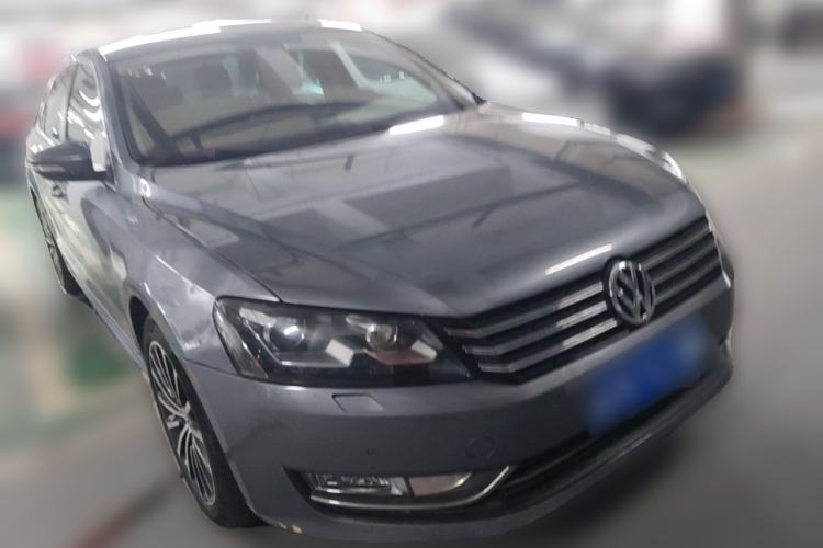 Used Volkswagen Passat 2011 1.8TSI DSG Prestige Edition Front Right 45 Deg