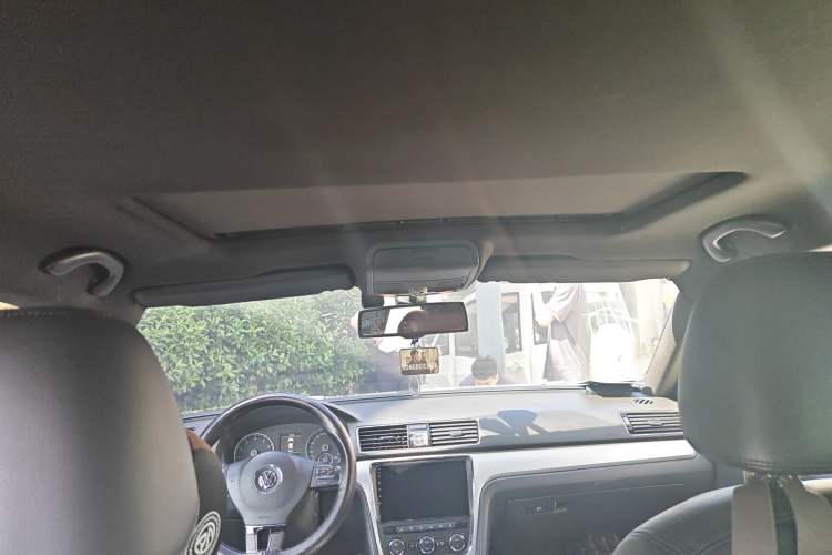 Used Volkswagen Passat 2011 1.8 TSI DSG Ultimate Edition Headliner