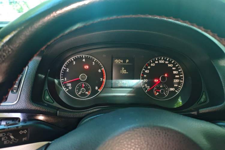 Used Volkswagen Passat 2011 1.8TSI Automatic Prestige Edition Instrument Cluster