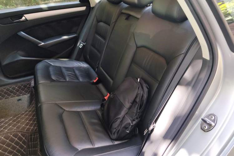 Used Volkswagen Passat 2011 1.8 TSI DSG Prestige Edition Left Rear Seat