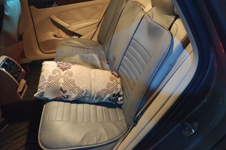 Used Volkswagen Passat 2011 2.0 TSI DSG Premium Edition Left Rear Seat
