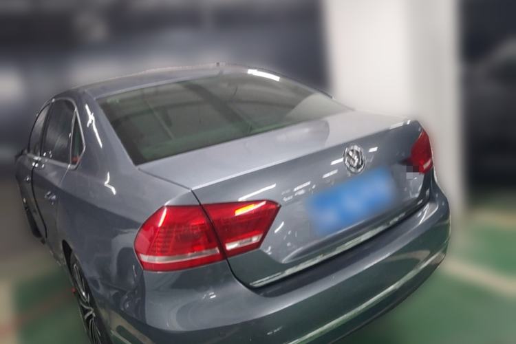 Used Volkswagen Passat 2011 1.8TSI DSG Prestige Edition Rear Left 45 Deg