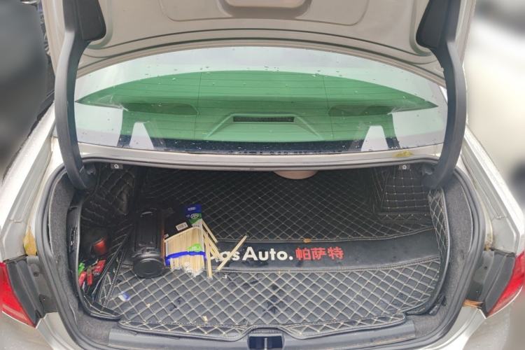 Used Volkswagen Passat 2011 1.8 TSI DSG Ultimate Edition Trunk