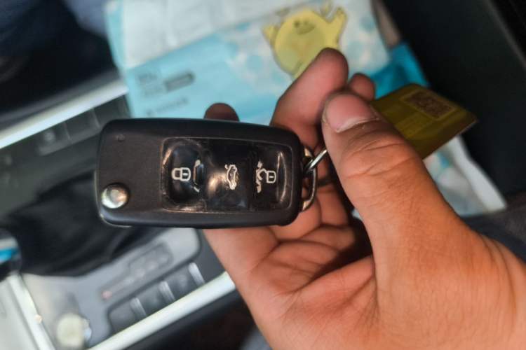 Used Volkswagen Passat 2011 1.8 TSI DSG Ultimate Edition Vehicle Key