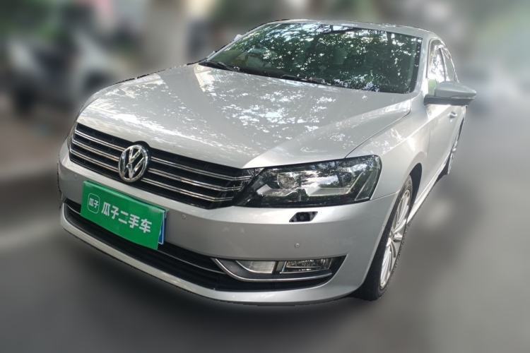 Used Volkswagen Passat 2011 3.0L V6 DSG Flagship Edition Guazi used car, China used car export, Used car for sale, Used  cars, Cheapest cars for sale