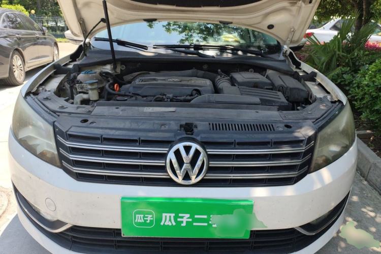 Used Volkswagen Passat 2011 1.8 TSI DSG Prestige Edition Engine Bay
