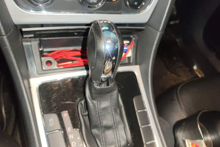 Used Volkswagen Passat 2011 1.8 TSI DSG Prestige Edition Gear Lever