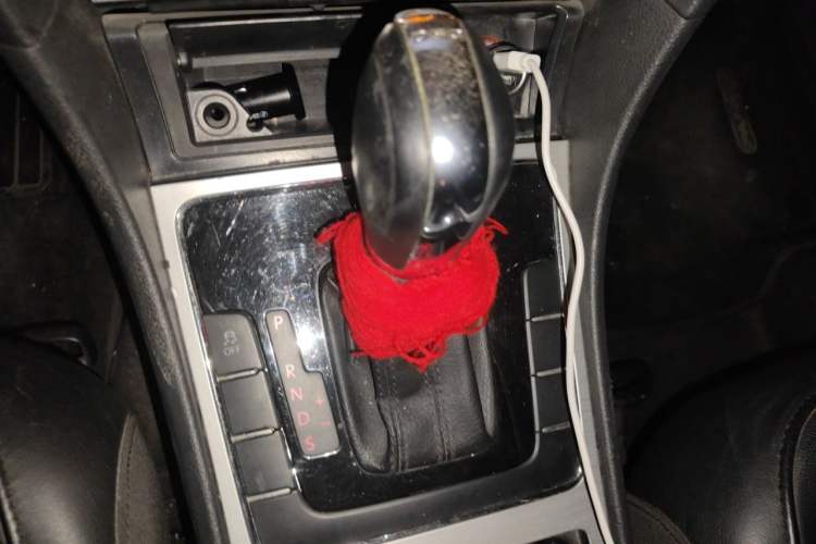 Used Volkswagen Passat 2011 1.8 TSI DSG Prestige Edition Gear Lever