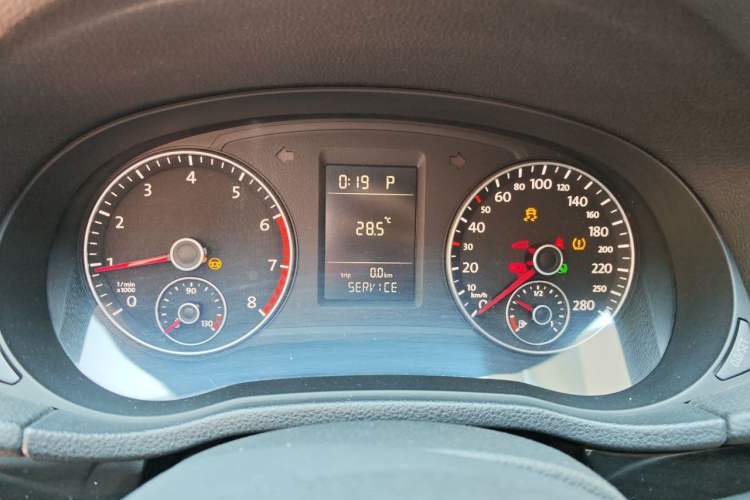 Used Volkswagen Passat 2011 1.8 TSI DSG Prestige Edition Instrument Cluster