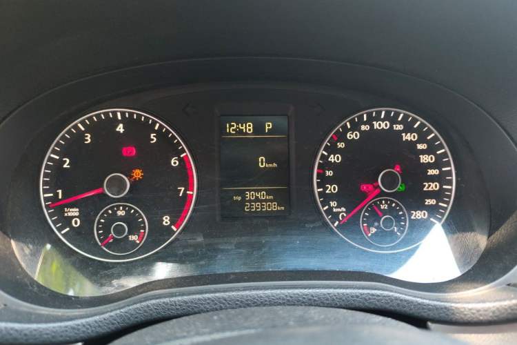 Used Volkswagen Passat 2011 1.8 TSI DSG Prestige Edition Instrument Cluster
