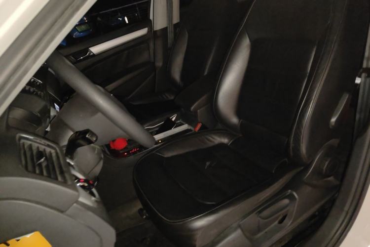 Used Volkswagen Passat 2011 1.8 TSI DSG Prestige Edition Left Front Seat