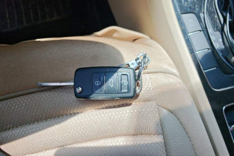Used Volkswagen Passat 2011 1.8 TSI DSG Prestige Edition Vehicle Key
