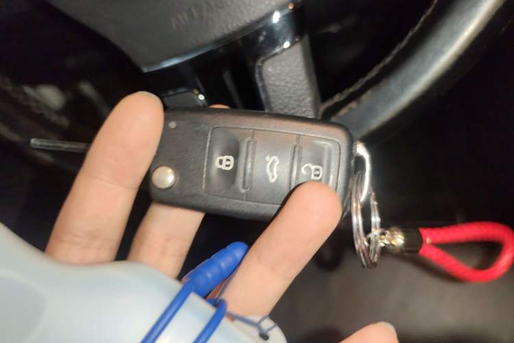 Used Volkswagen Passat 2011 1.8 TSI DSG Prestige Edition Vehicle Key