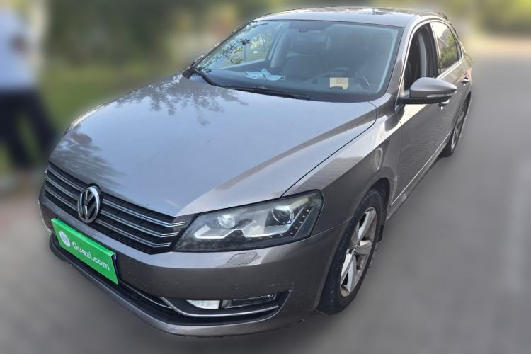 Ojetý Volkswagen Passat 2011 2.0 TSI DSG Premium Edition Guazi used car, China used car export, Used car for sale, Used  cars, Cheapest cars for sale