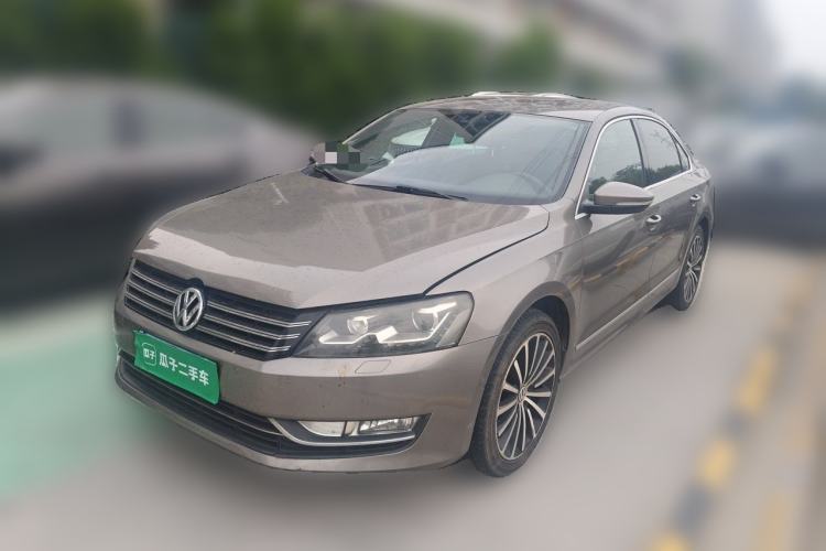 Used Volkswagen Passat 2011 1.8 TSI DSG Ultimate Edition Guazi used car, China used car export, Used car for sale, Used cars, Cheapest cars for sale