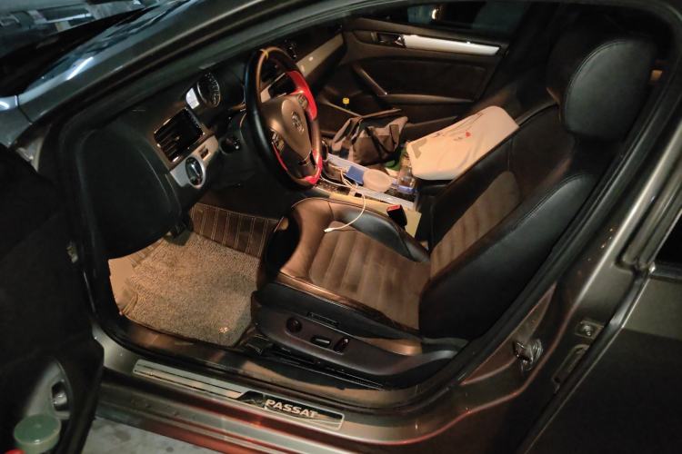 Used Volkswagen Passat 2011 2.0 TSI DSG Ultimate Edition Driver Seat