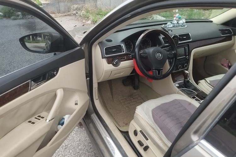 Used Volkswagen Passat 2011 2.0 TSI DSG Ultimate Edition Driver Seat