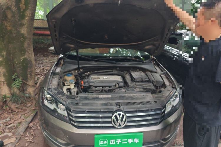 Used Volkswagen Passat 2011 1.8TSI DSG Prestige Edition Engine Bay