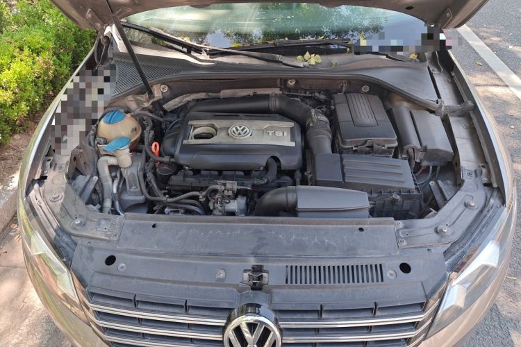 Used Volkswagen Passat 2011 1.8 TSI DSG Prestige Edition Engine Bay