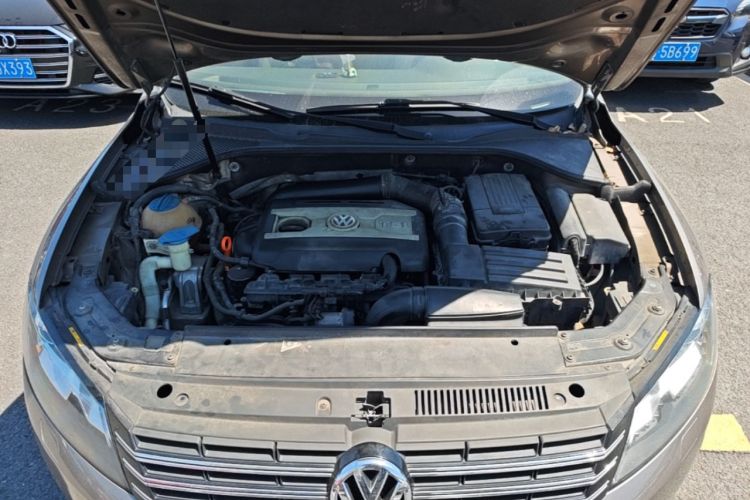 Used Volkswagen Passat 2011 2.0 TSI DSG Ultimate Edition Engine Bay