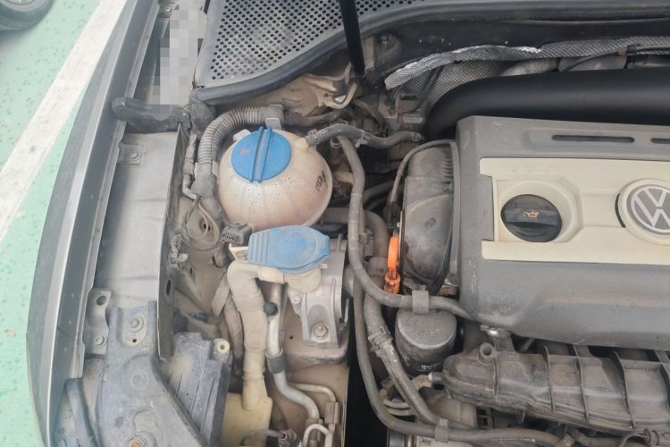 Used Volkswagen Passat 2011 1.8 TSI DSG Ultimate Edition Engine Bay Right