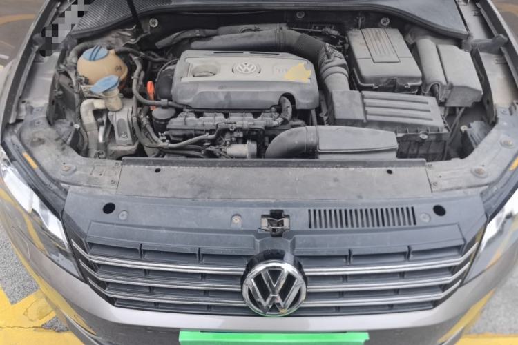 Used Volkswagen Passat 2011 2.0 TSI DSG Ultimate Edition Engine Bay