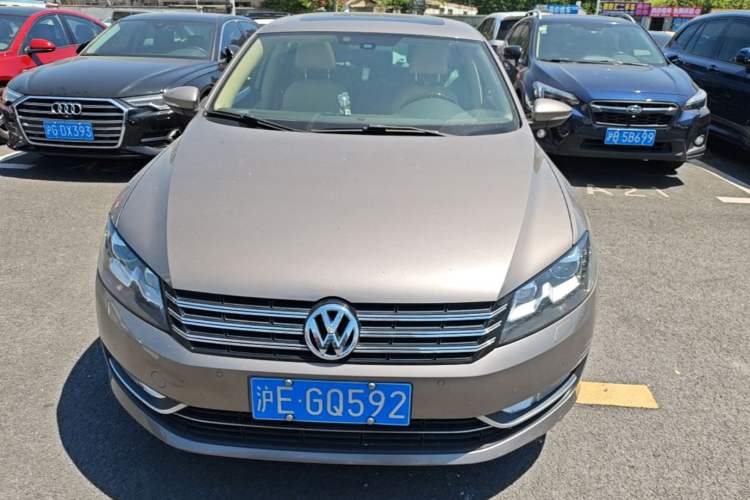 Used Volkswagen Passat 2011 2.0 TSI DSG Ultimate Edition Front