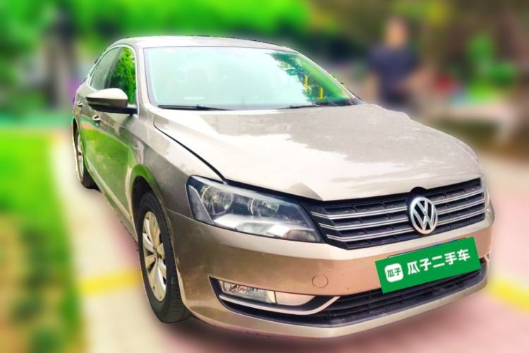 Used Volkswagen Passat 2011 1.8TSI Automatic Prestige Edition Front Right 45 Deg