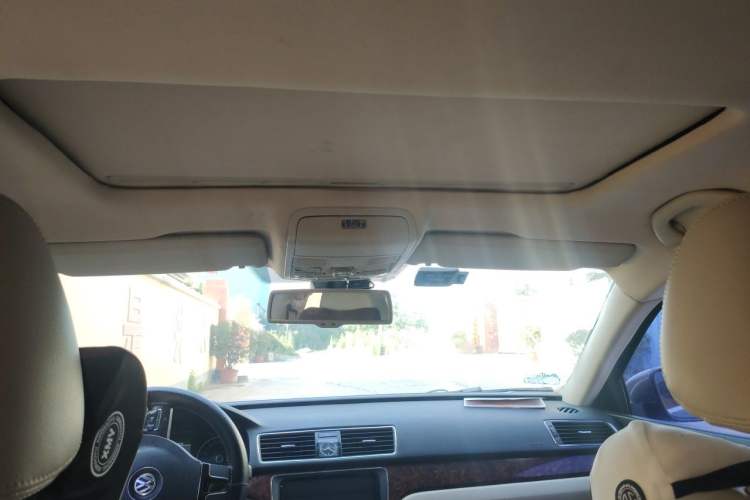 Used Volkswagen Passat 2011 1.8TSI DSG Prestige Edition Headliner