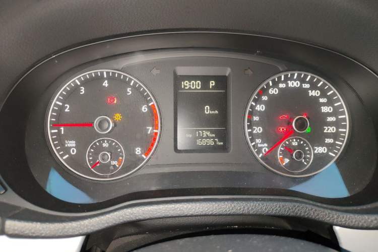 Used Volkswagen Passat 2011 1.8TSI Automatic Prestige Edition Instrument Cluster