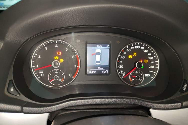 Used Volkswagen Passat 2011 2.0 TSI DSG Ultimate Edition Instrument Cluster