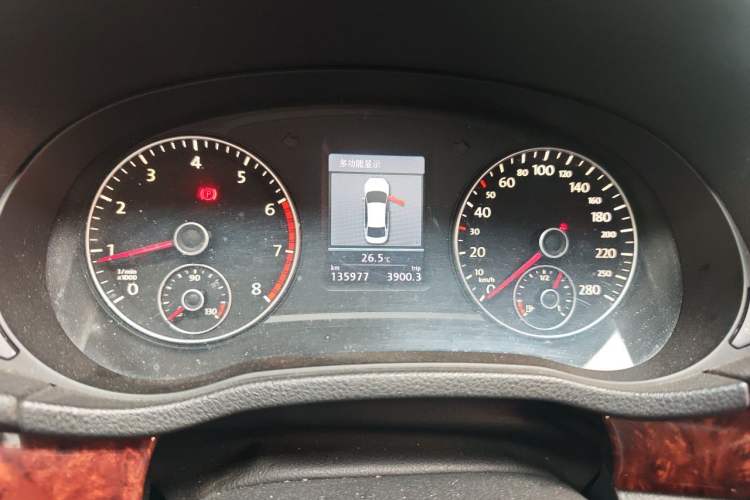 Used Volkswagen Passat 2011 1.8TSI DSG Prestige Edition Instrument Cluster
