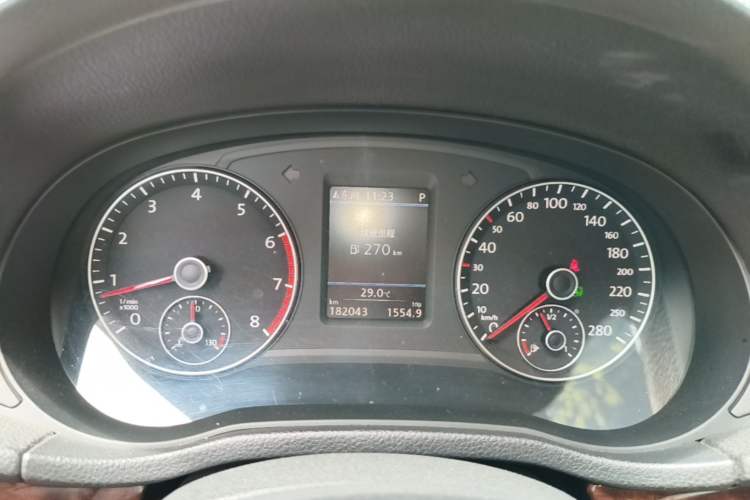 Used Volkswagen Passat 2011 2.0 TSI DSG Ultimate Edition Instrument Cluster