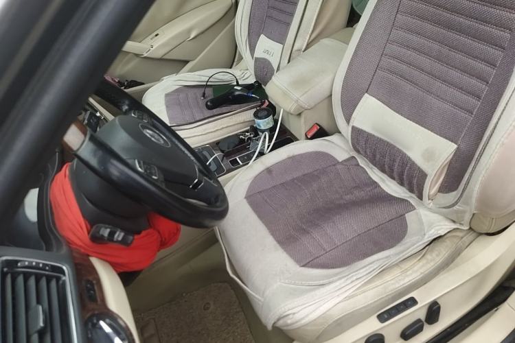 Used Volkswagen Passat 2011 2.0 TSI DSG Ultimate Edition Left Front Seat