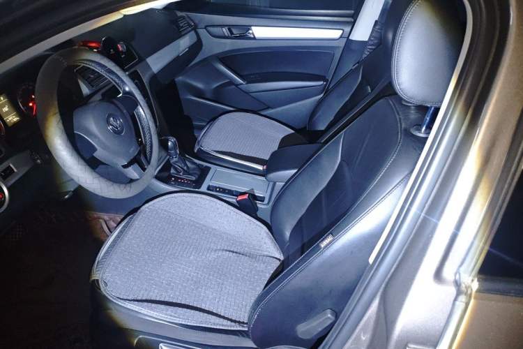 Used Volkswagen Passat 2011 1.8 TSI DSG Prestige Edition Left Front Seat