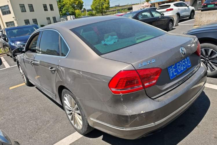 Used Volkswagen Passat 2011 2.0 TSI DSG Ultimate Edition Rear Left 45 Deg