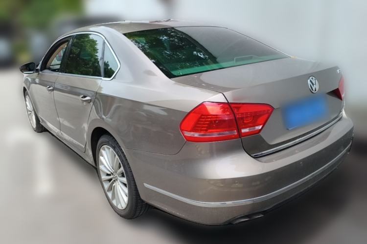 Used Volkswagen Passat 2011 2.0 TSI DSG Ultimate Edition Rear Left 45 Deg