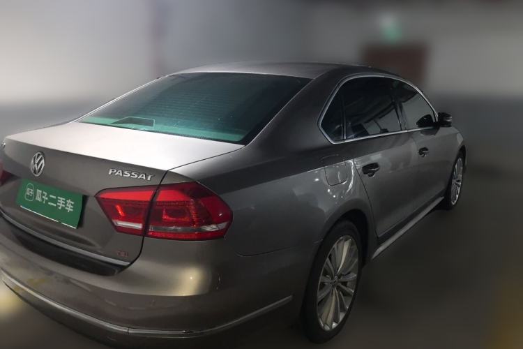 Used Volkswagen Passat 2011 2.0 TSI DSG Ultimate Edition Rear Right 45 Deg